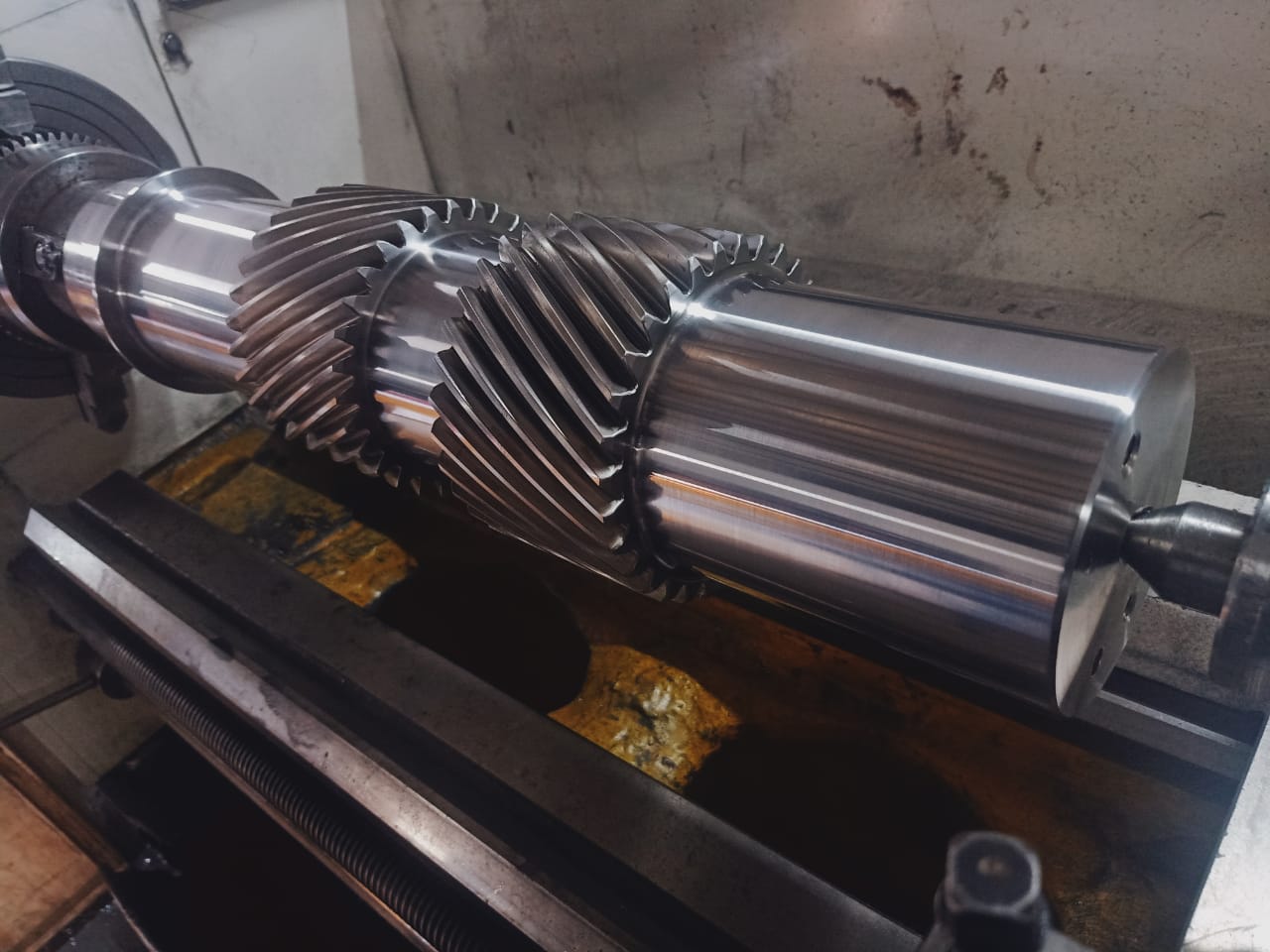 Repair And Balancing Shaft Gearbox High Speed 